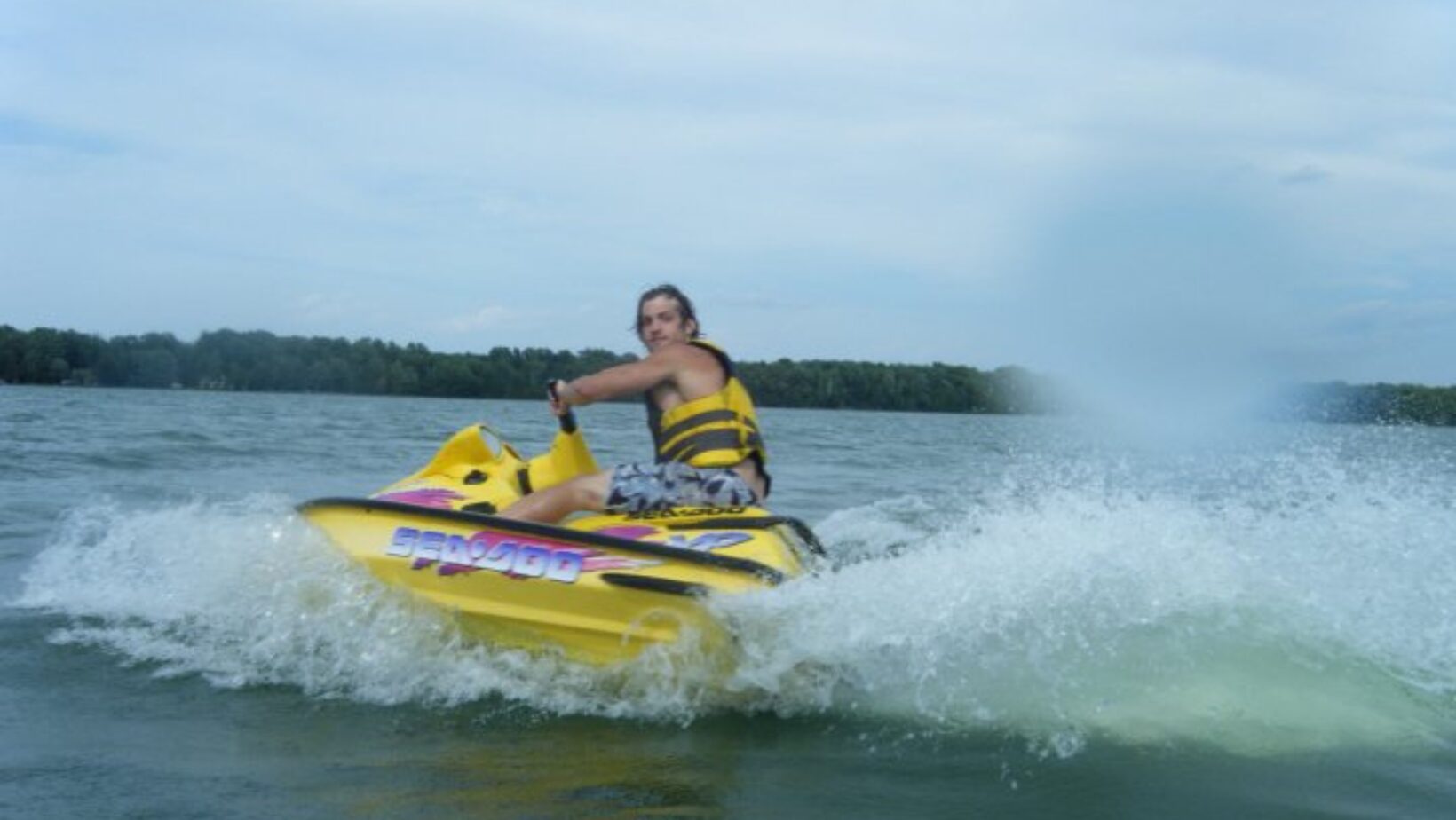 From kayaking on Dyer Lake to parasailing over Grand Traverse Bay, Traverse City offers thrilling and relaxing watersports for all!